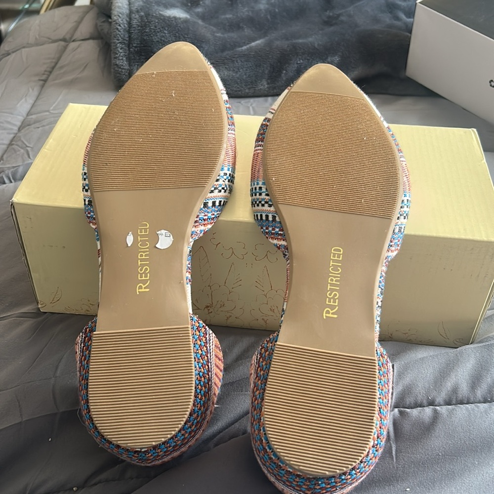 Women flat shoes open sides - Picture 3 of 4
